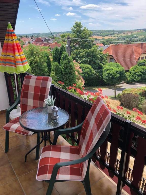 Major Csalad Apartman Hévíz Exterior foto