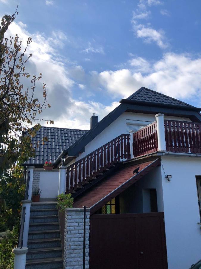 Major Csalad Apartman Hévíz Exterior foto
